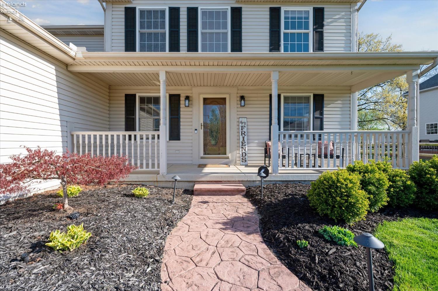 2371 Mckinley Dr