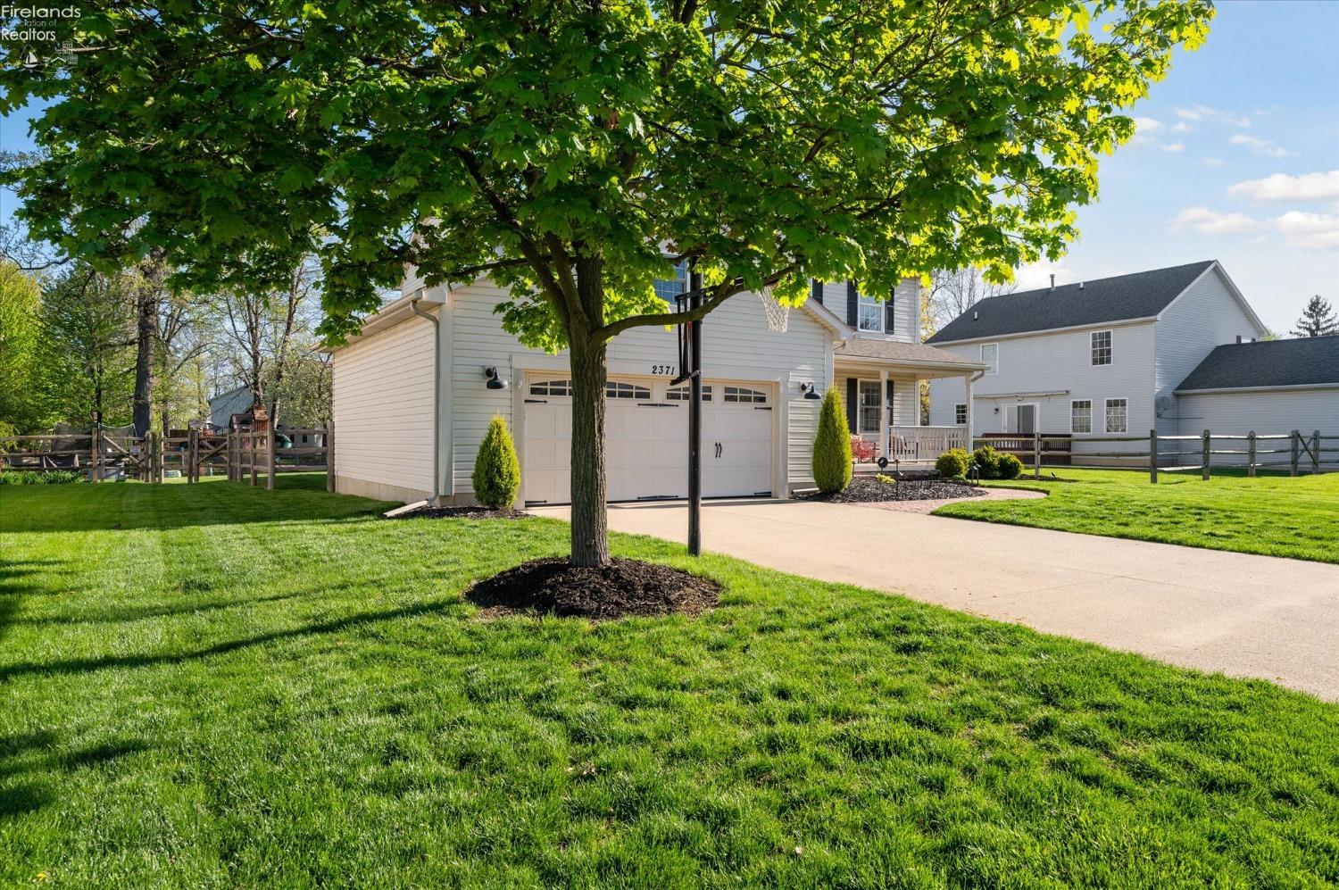 2371 Mckinley Dr