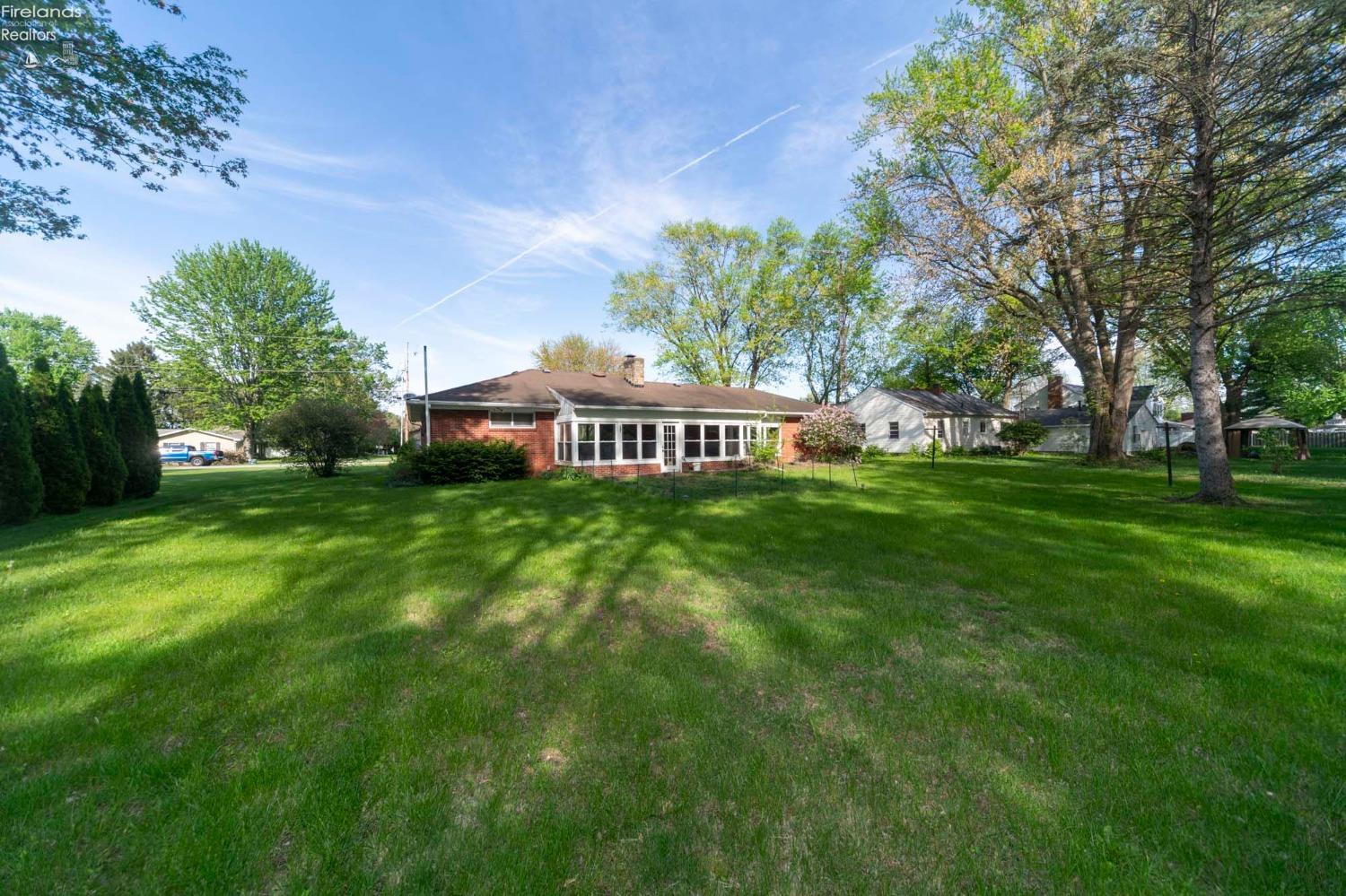1224 Buchman Road