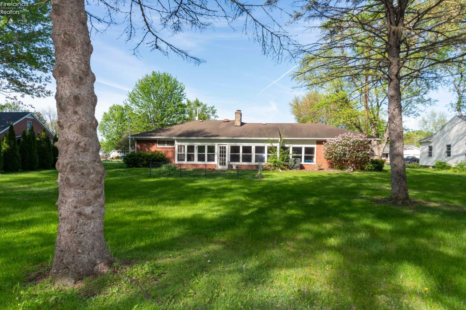1224 Buchman Road