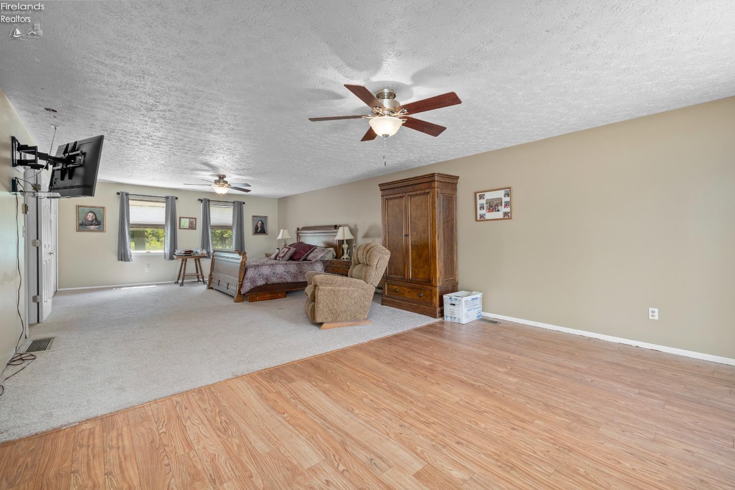 10519 Darrow Road