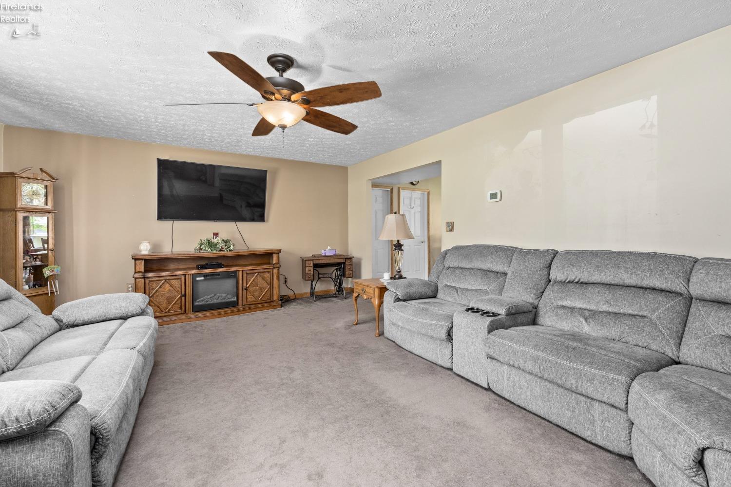 10519 Darrow Road