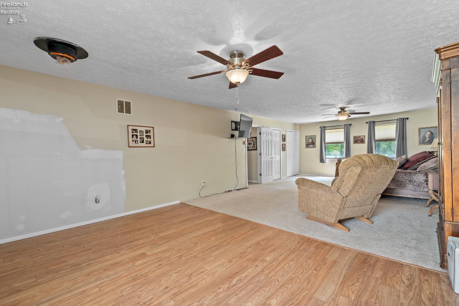 10519 Darrow Road