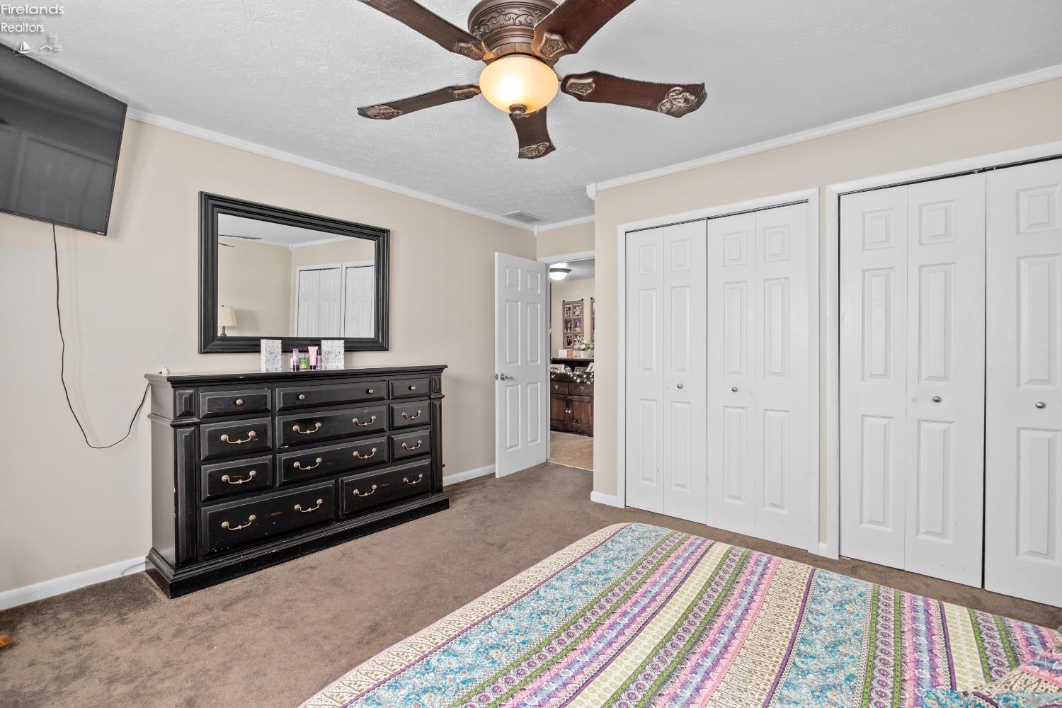 10519 Darrow Road