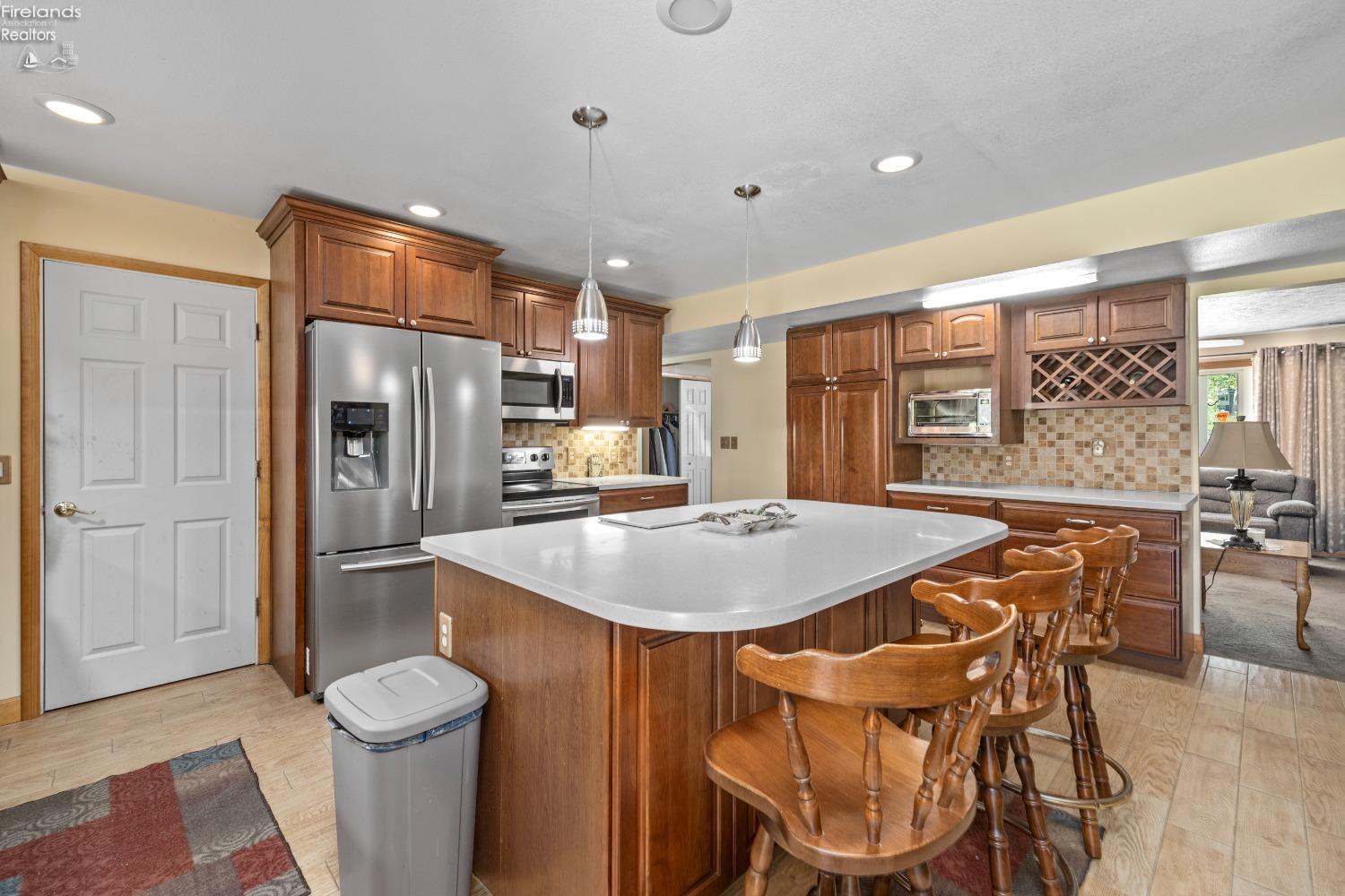 10519 Darrow Road