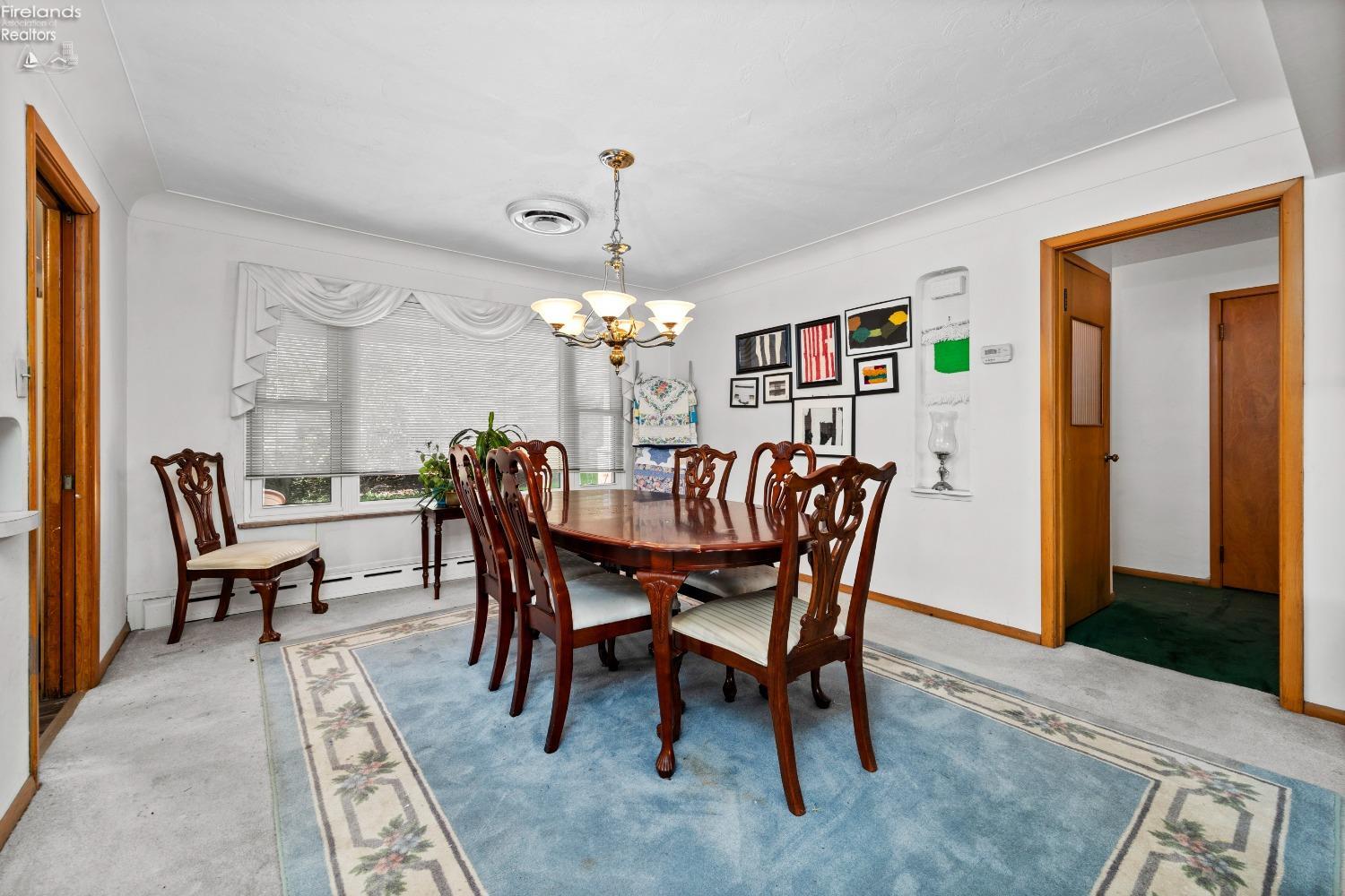 9903 Edgewater Dr.