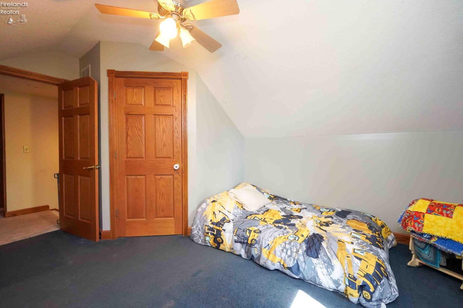 128 Elm
