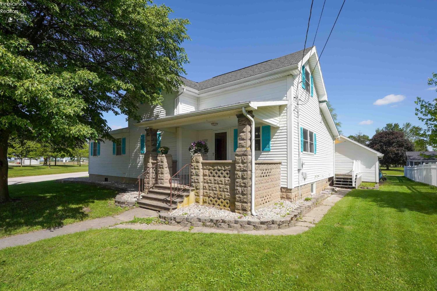 128 Elm