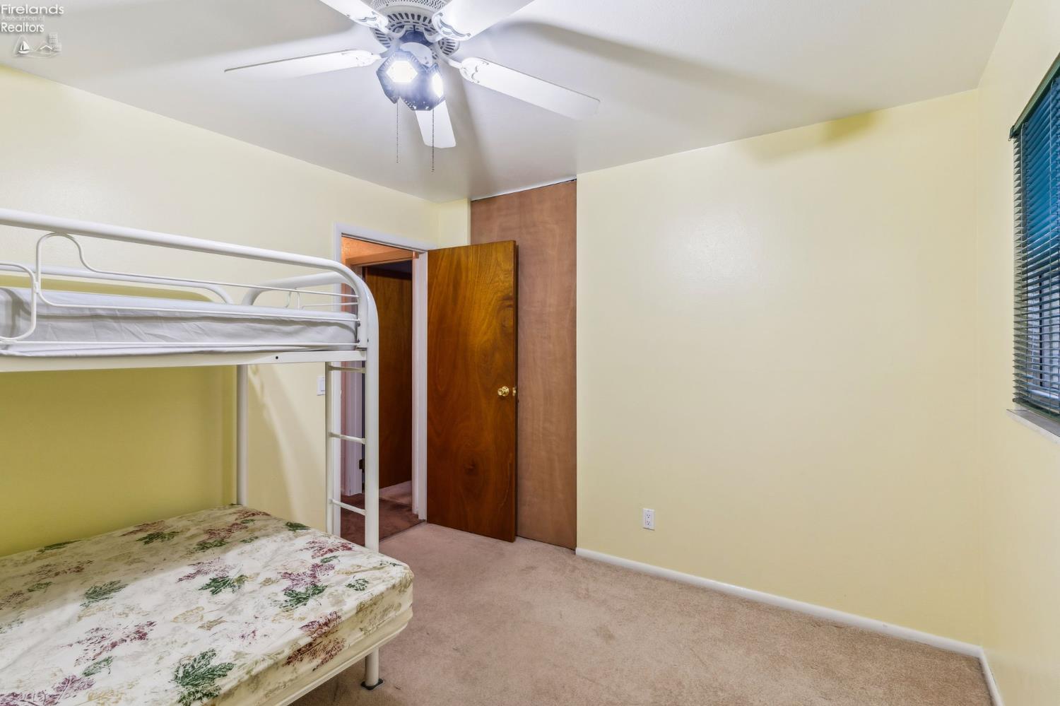 832 Maple Lane