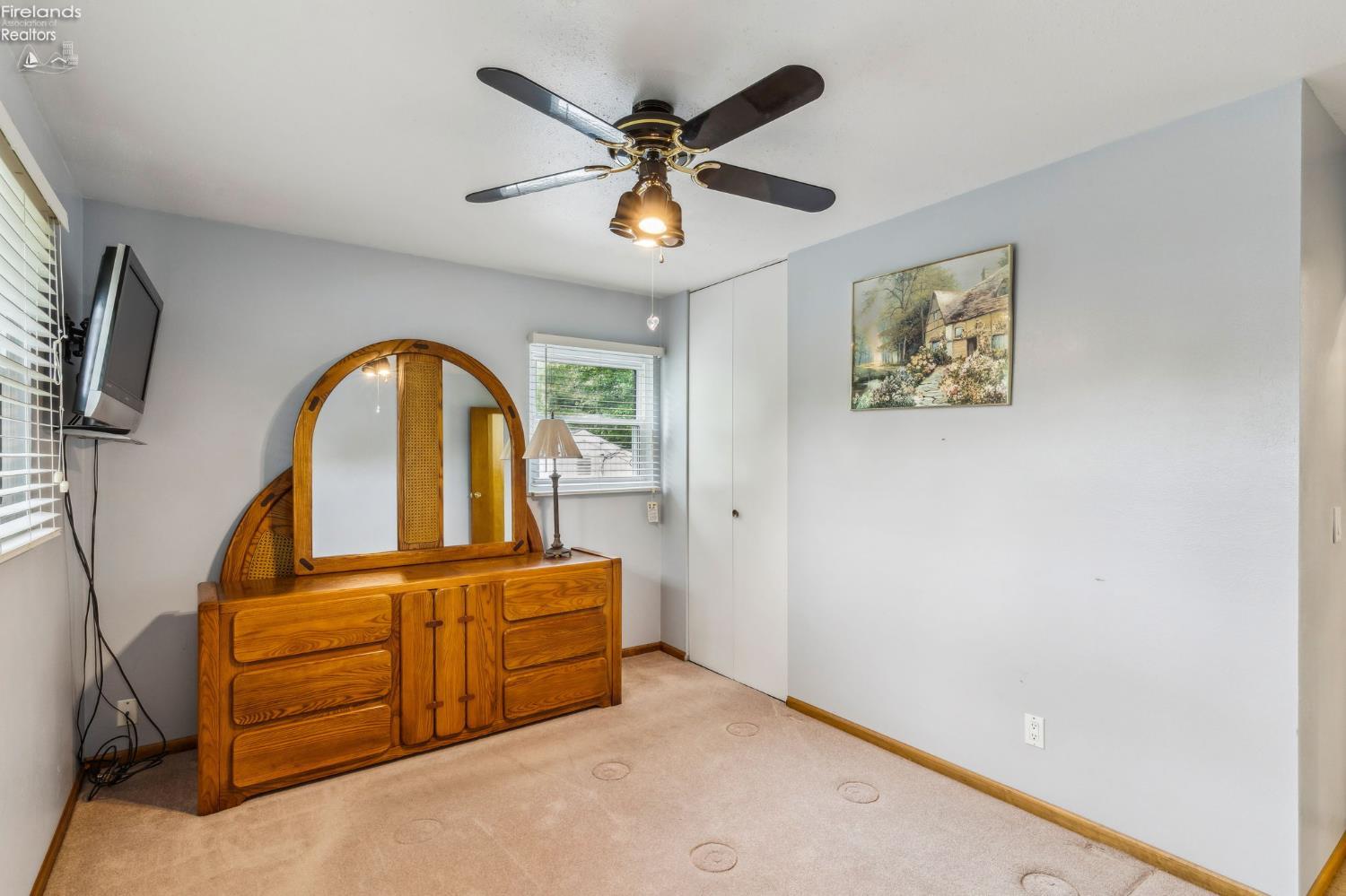 832 Maple Lane