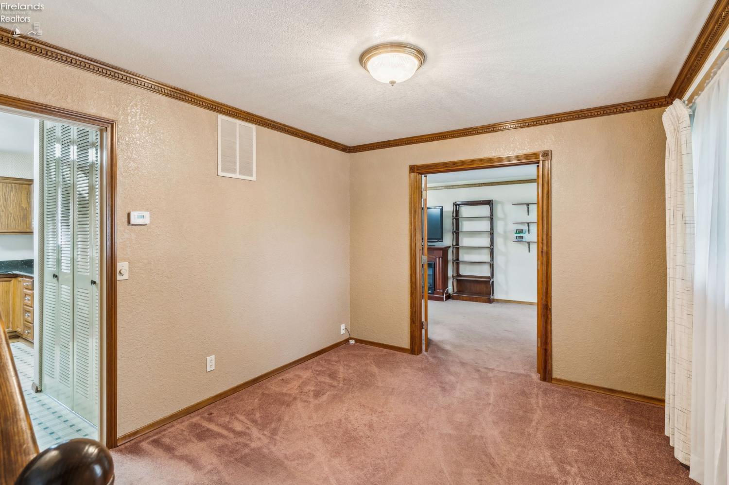 832 Maple Lane