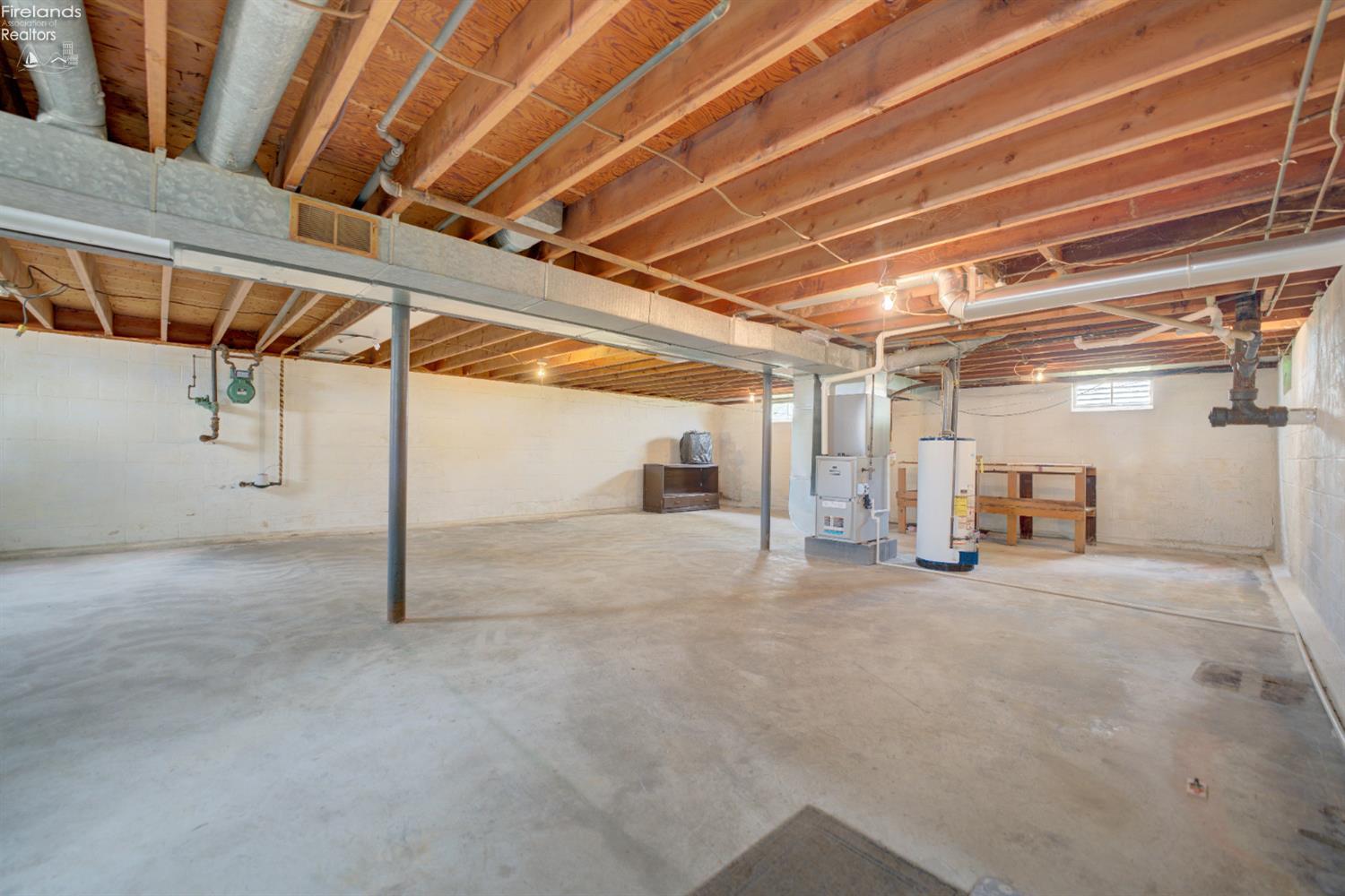 419 Kinney Street