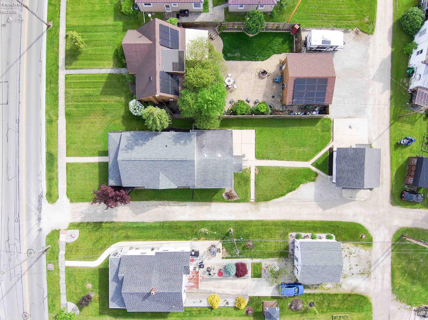 498 E Market Street