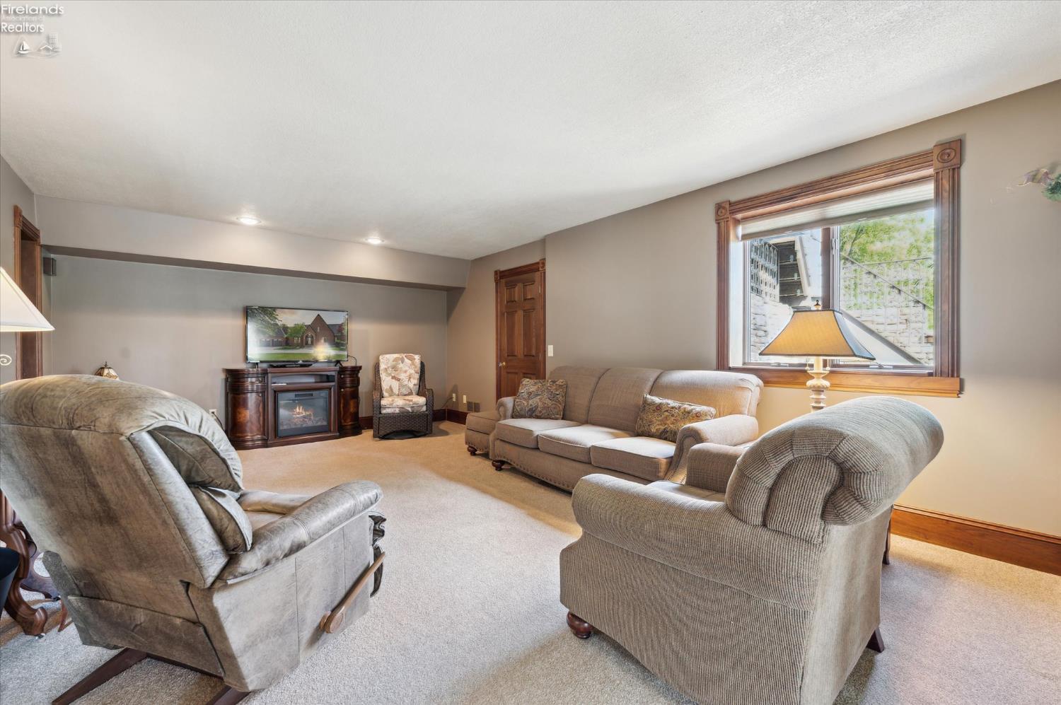 560 E Township 149 Road