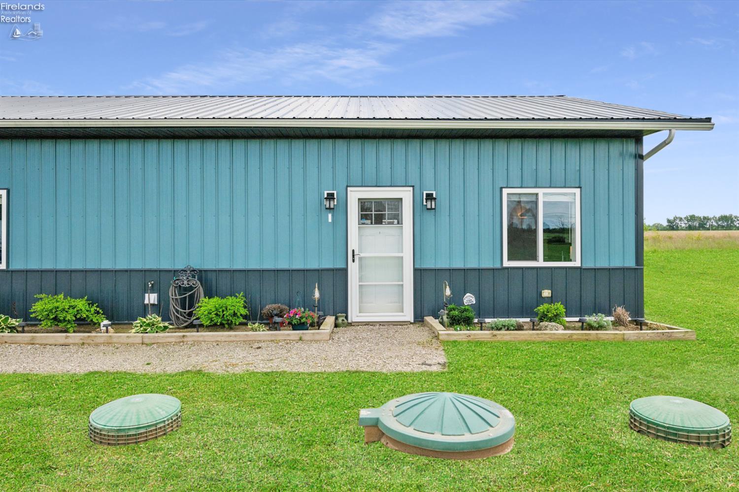 6330 W Harbor Road