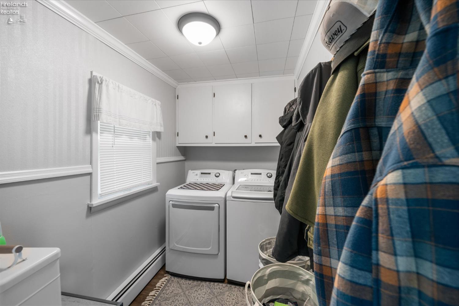 1005 Carbon Street