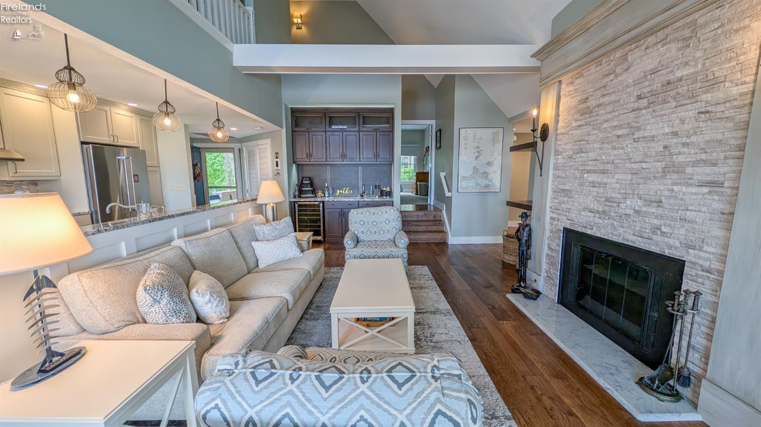 4290 Marin Boulevard B