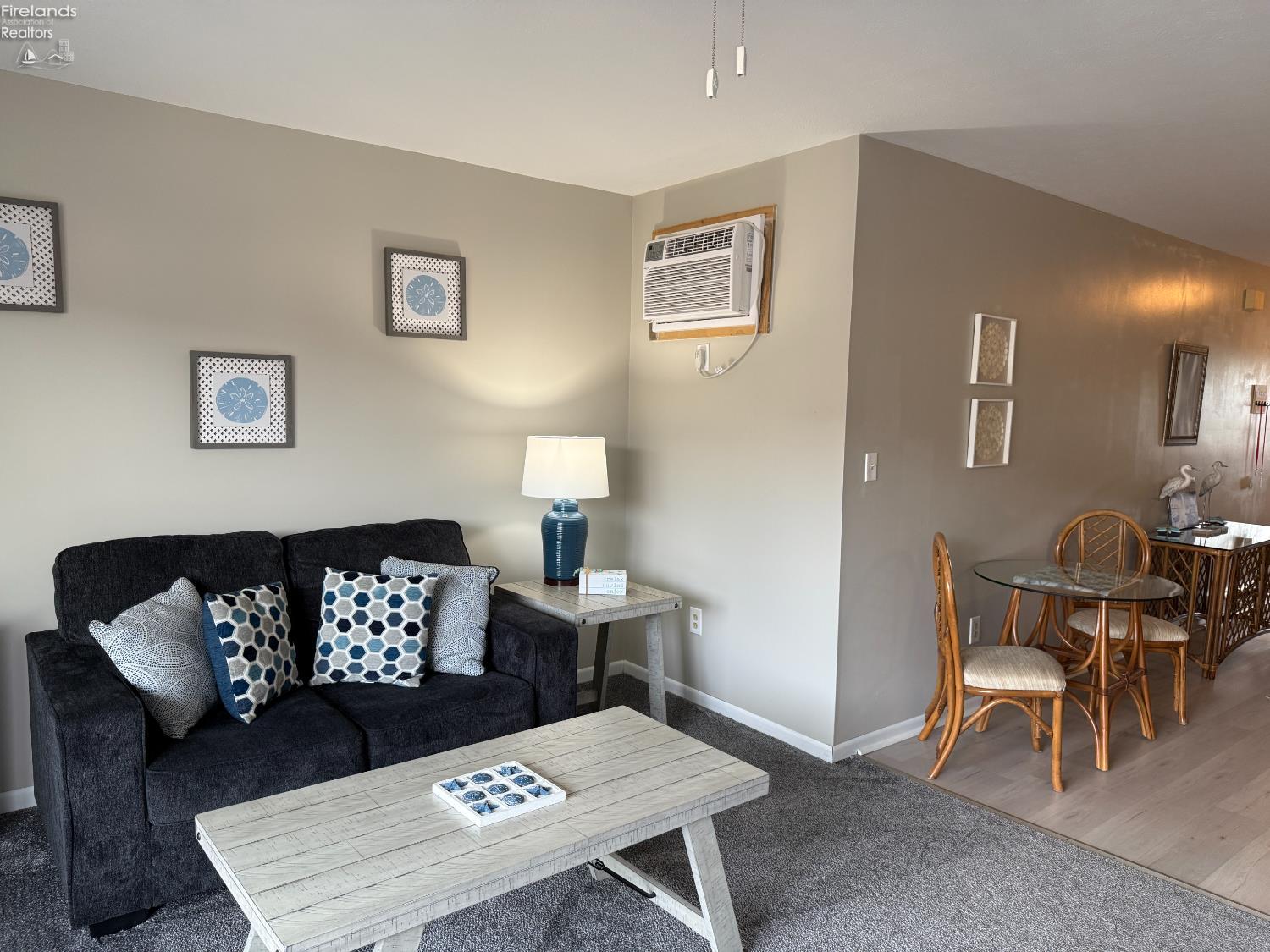 1801 E Perry Street 10