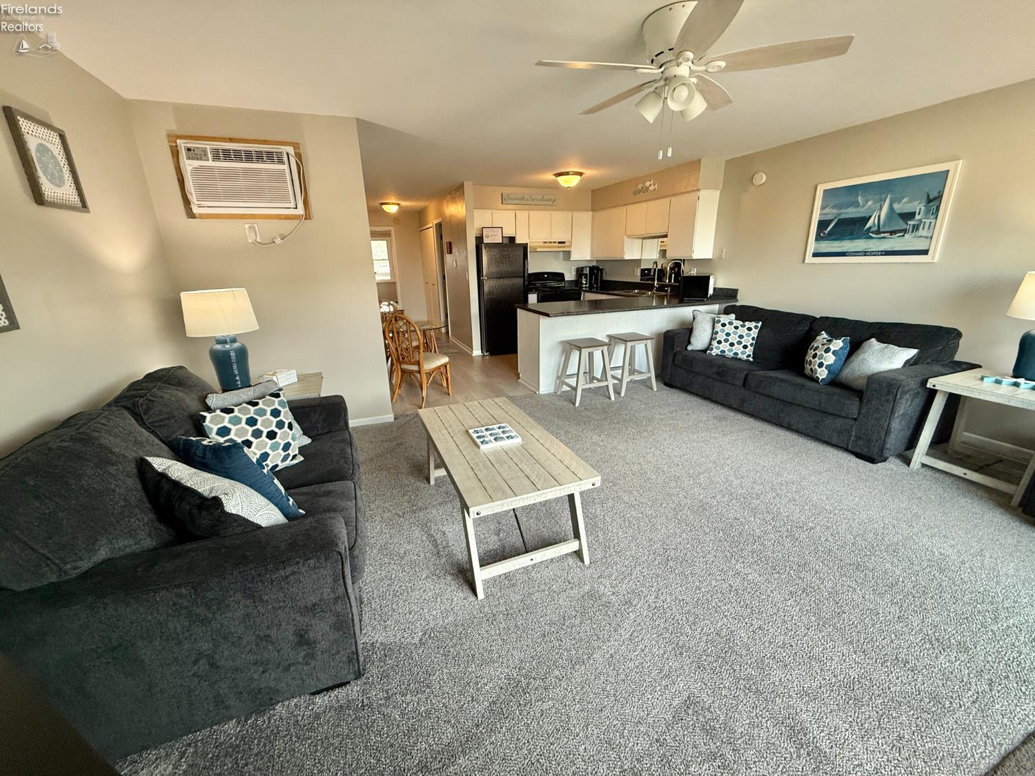 1801 E Perry Street 10