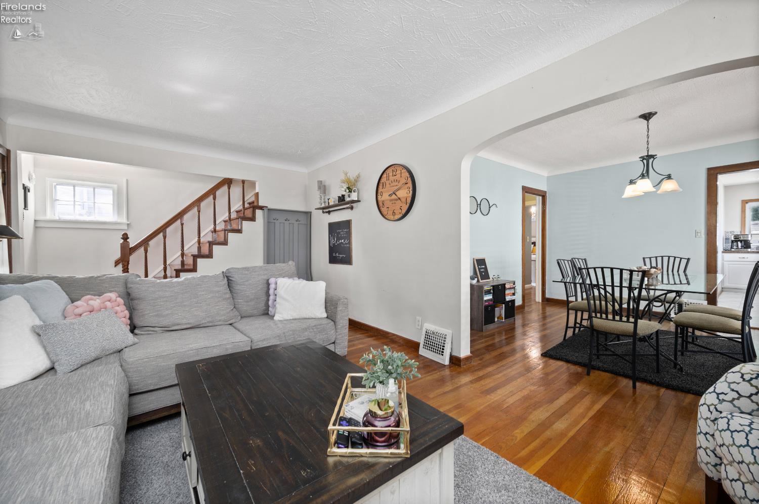 16602 Dartmouth Ave