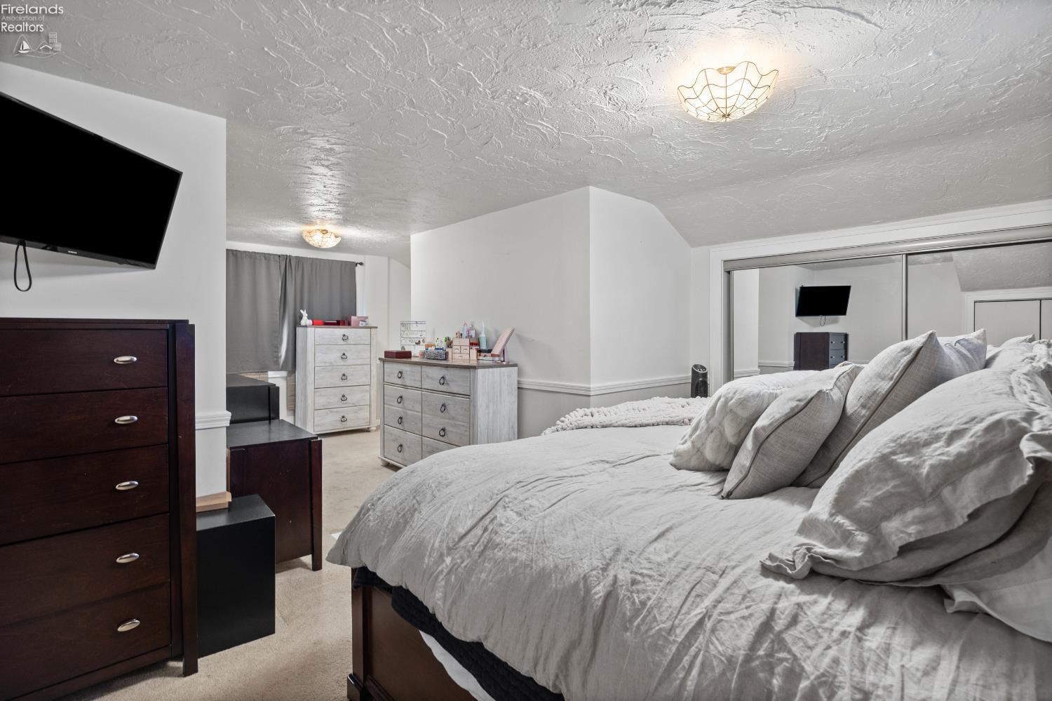 16602 Dartmouth Ave
