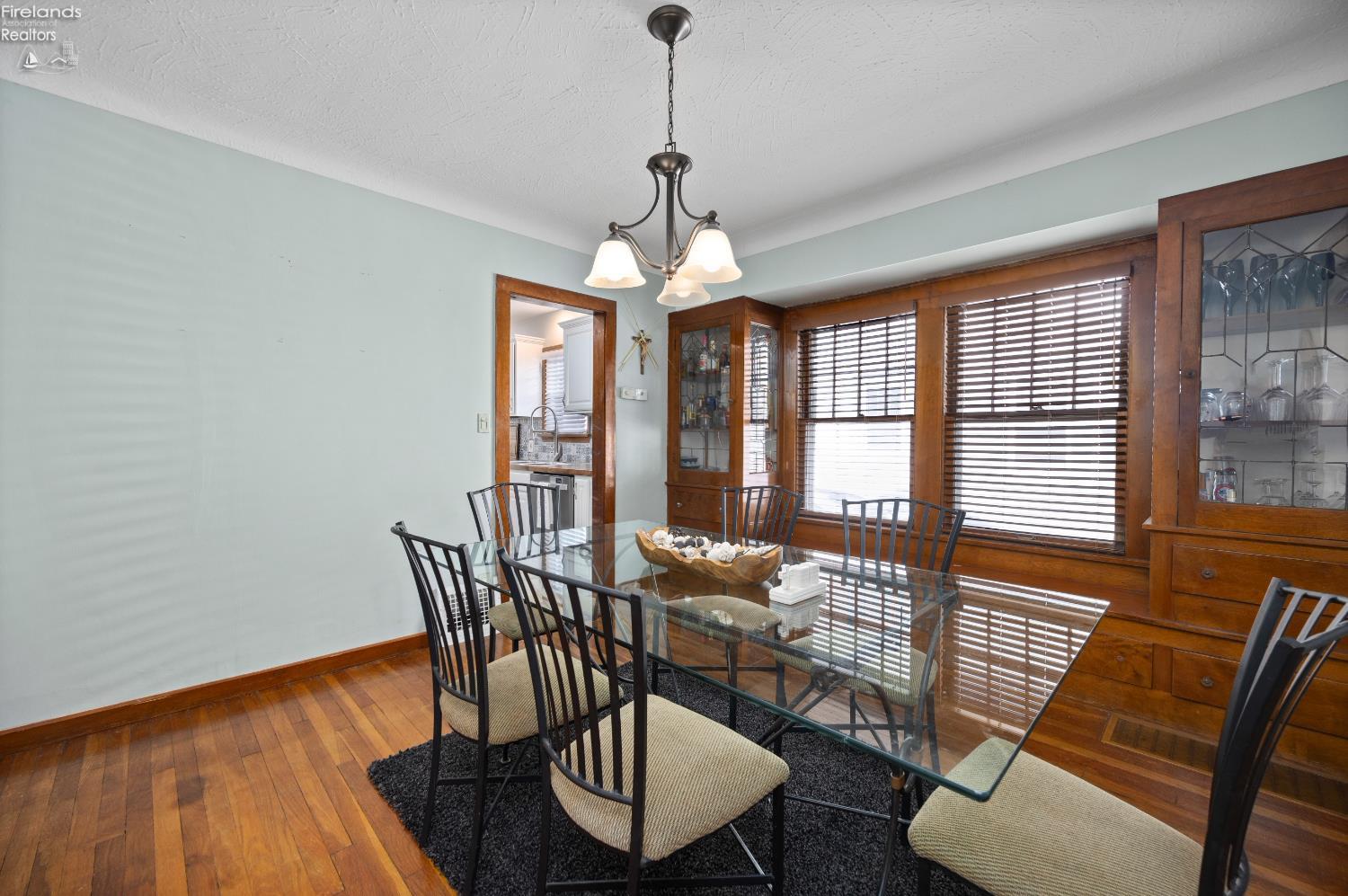 16602 Dartmouth Ave