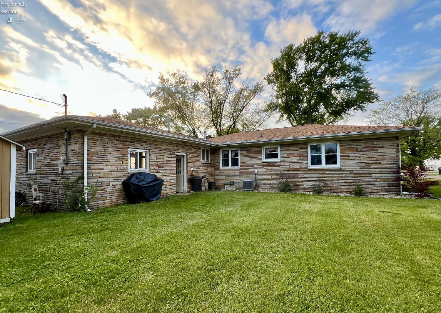 5516 Bogart W. Road