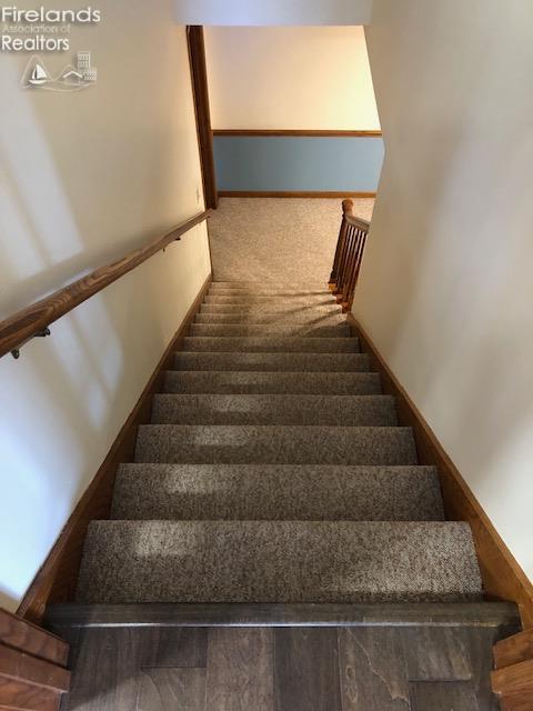 415 W Jamestown Avenue