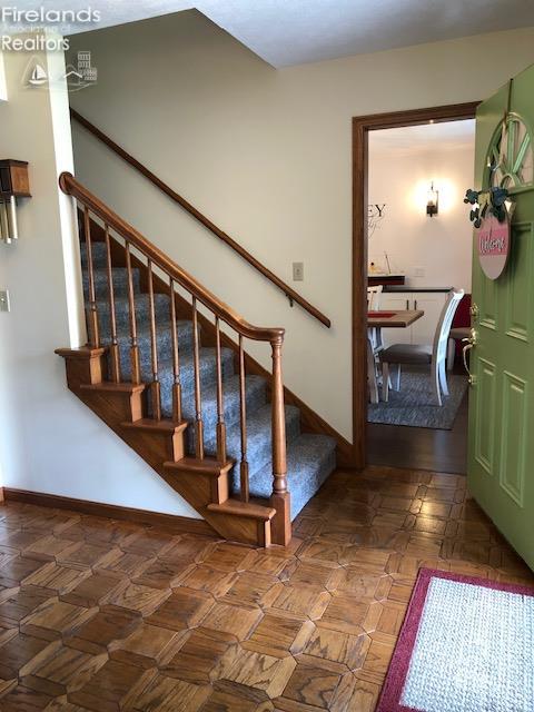 415 W Jamestown Avenue