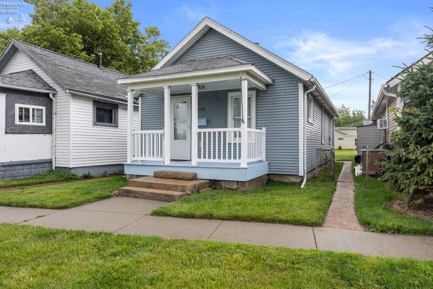 1704 Shelby Street