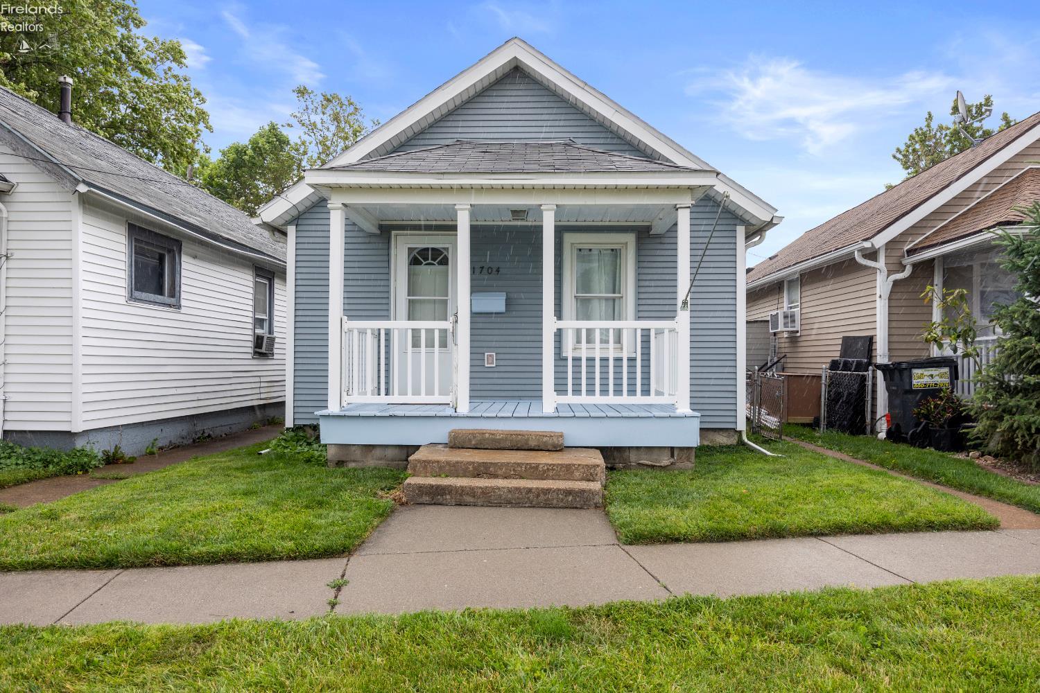 1704 Shelby Street
