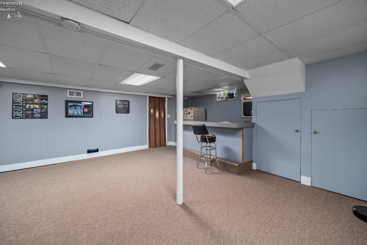 46320 Middle Ridge Rd.