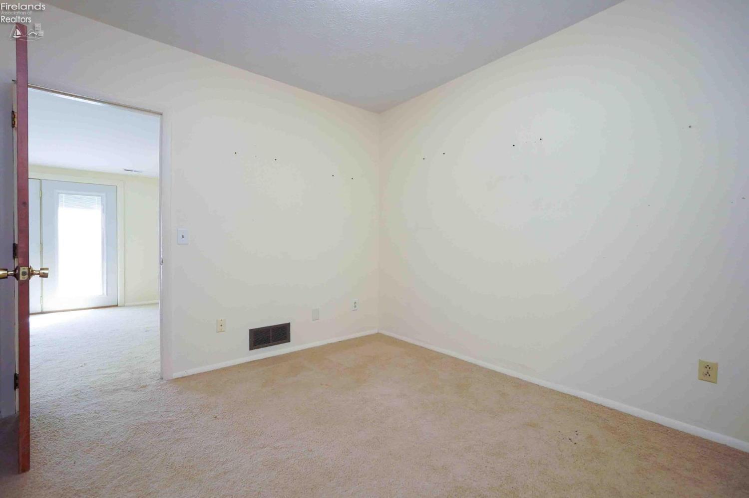 2718 Mulberry Drive