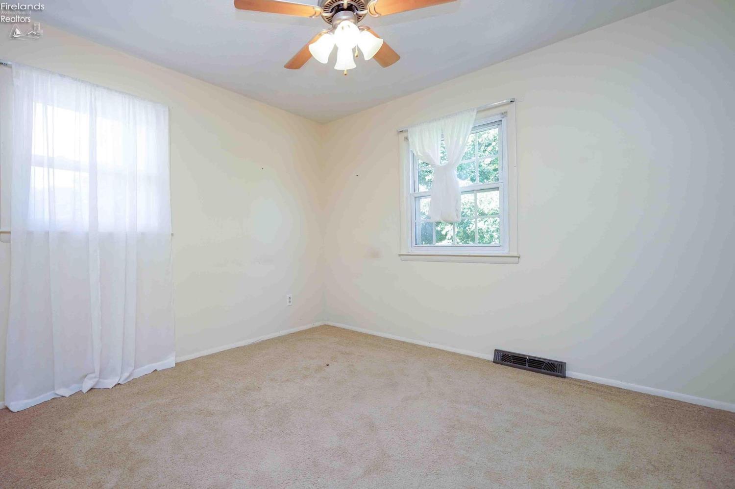 2718 Mulberry Drive