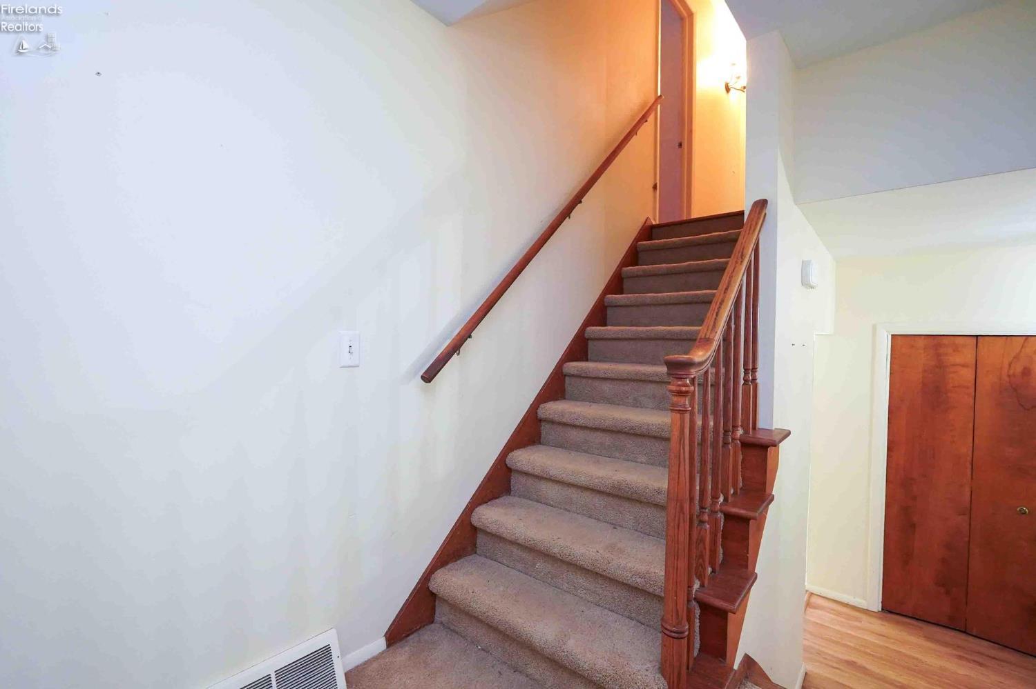 2718 Mulberry Drive