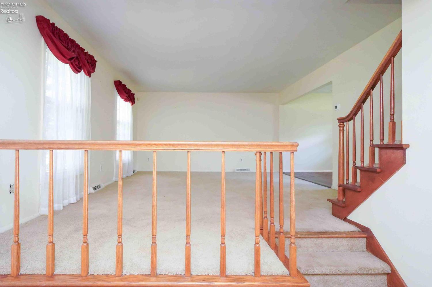 2718 Mulberry Drive