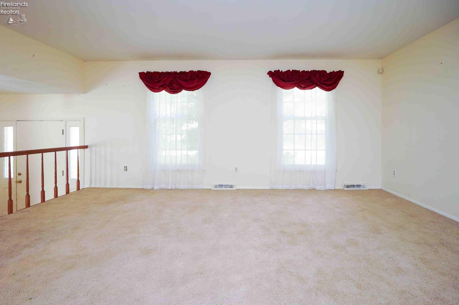 2718 Mulberry Drive