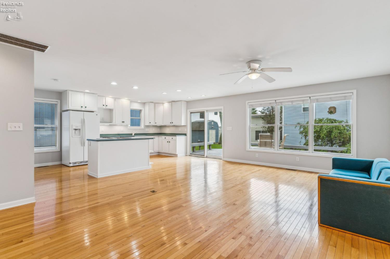 5510 E Center Lane