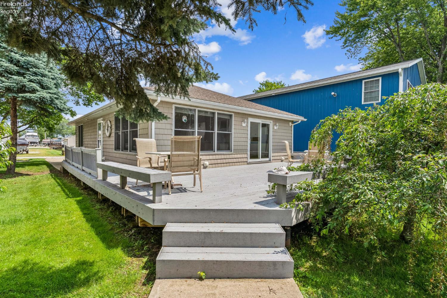 5510 E Center Lane