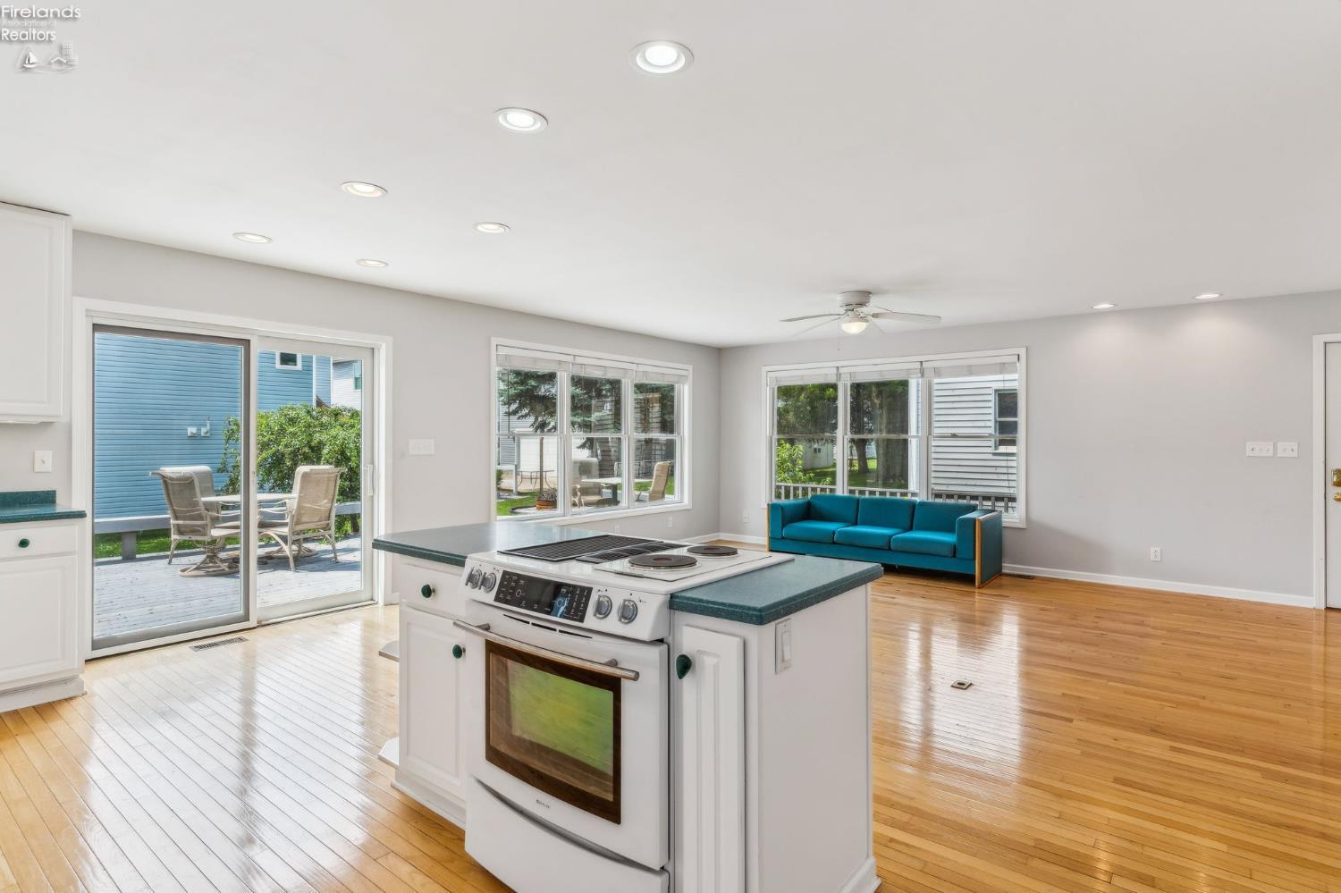 5510 E Center Lane