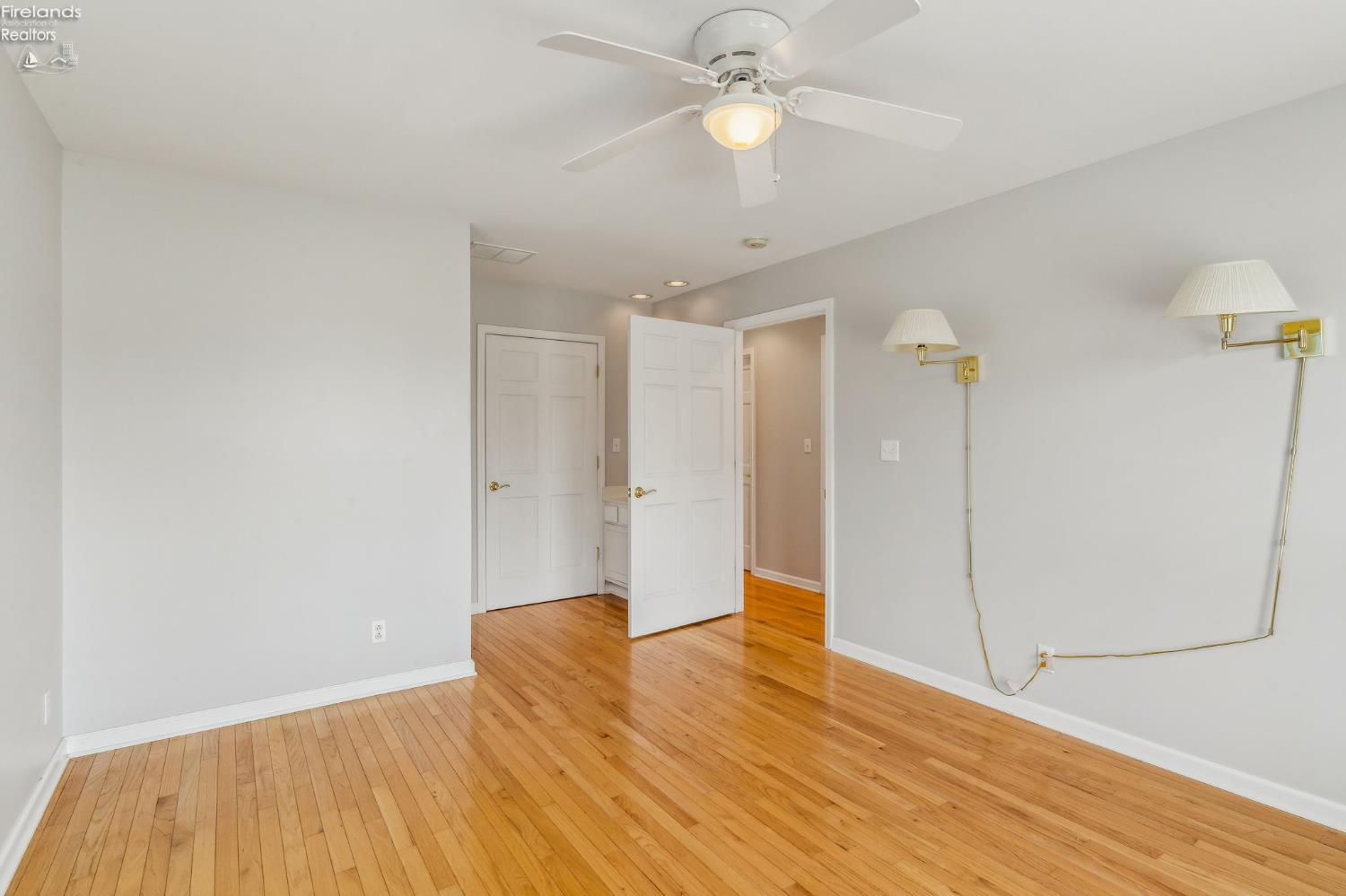 5510 E Center Lane