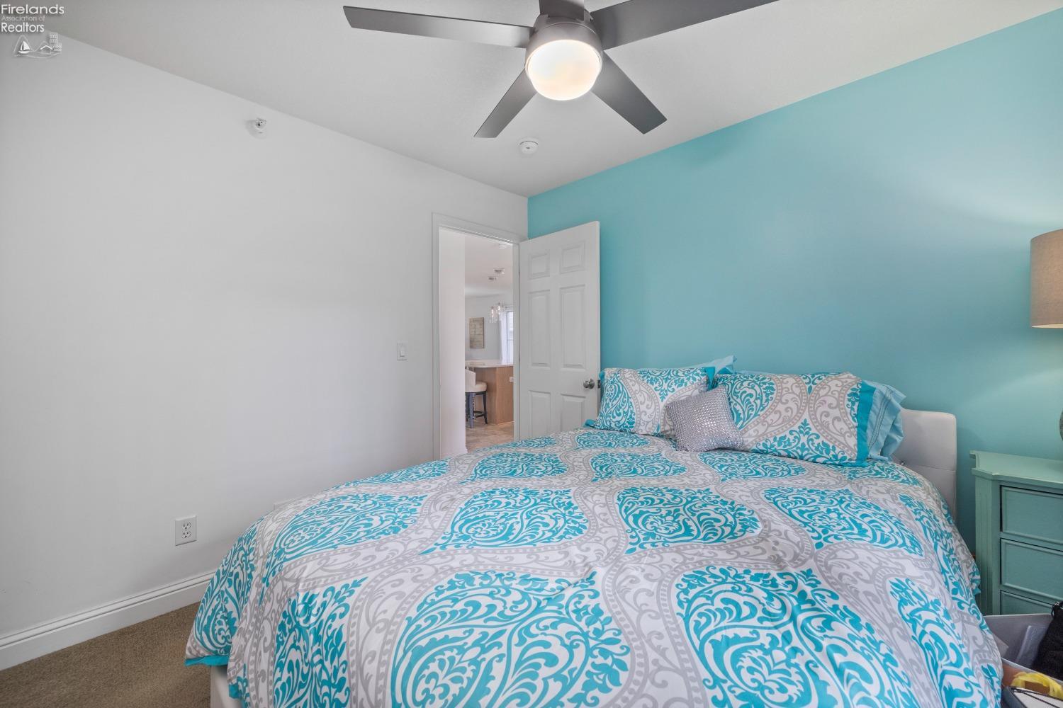 10654 E Bayshore Road 85