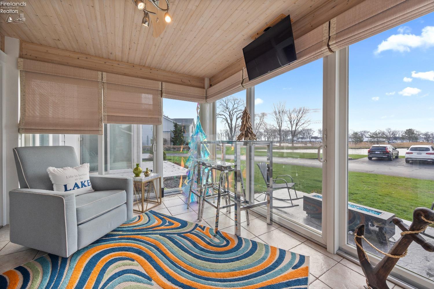 10654 E Bayshore Road 85