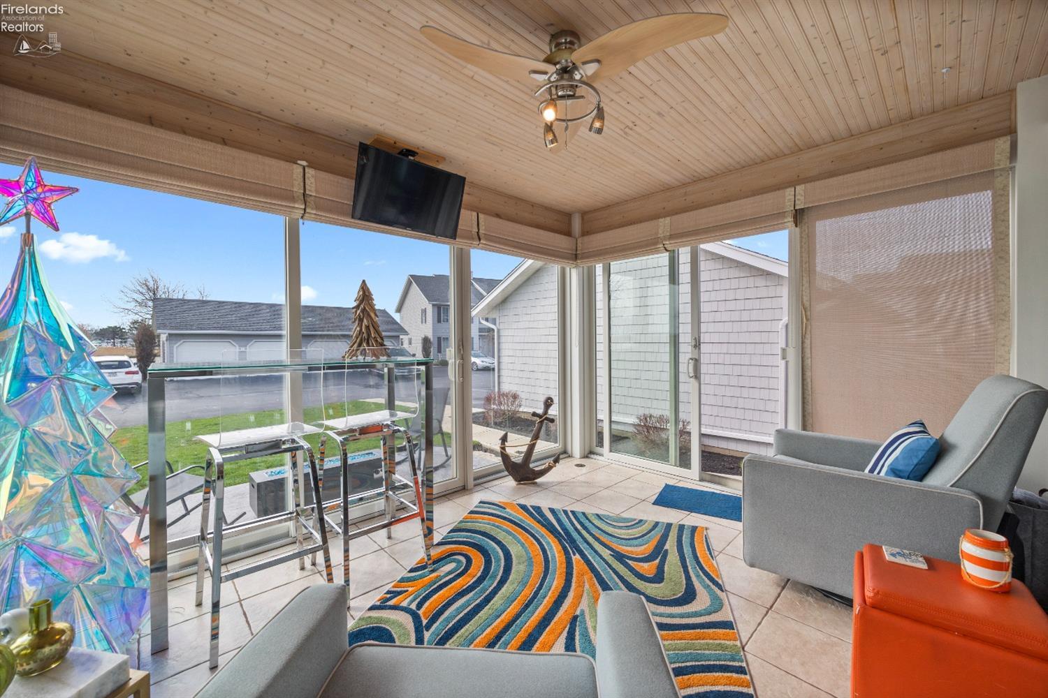 10654 E Bayshore Road 85