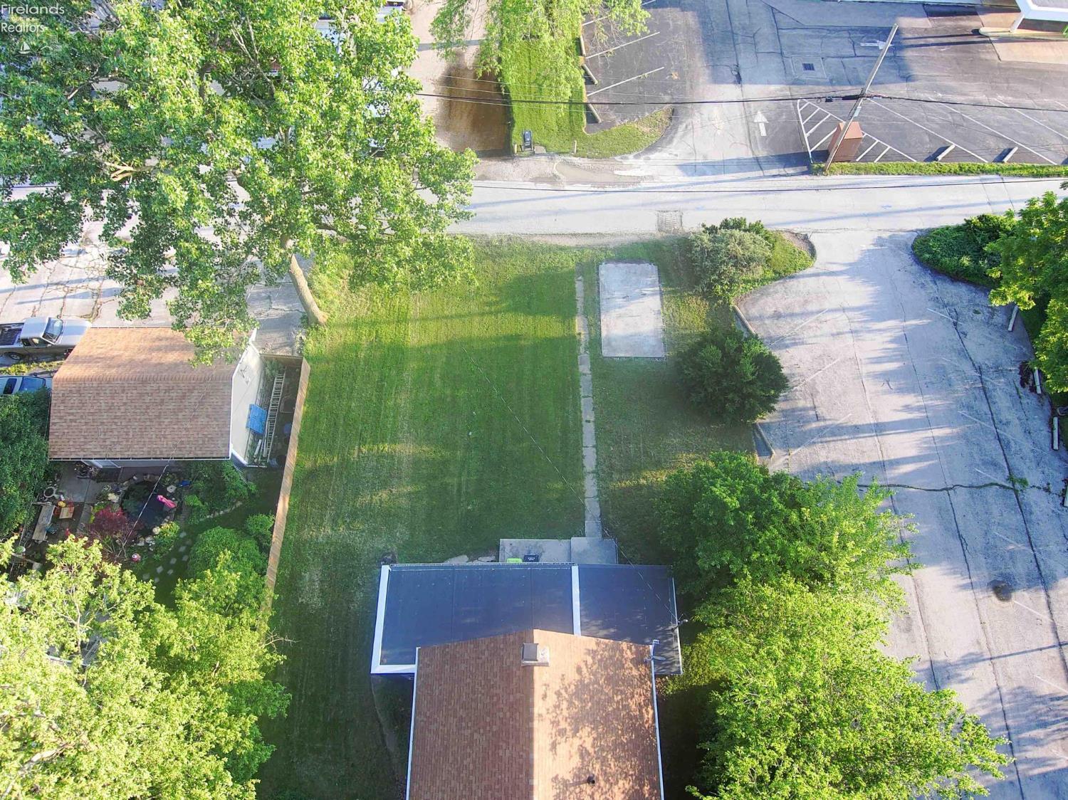 107 W First Street