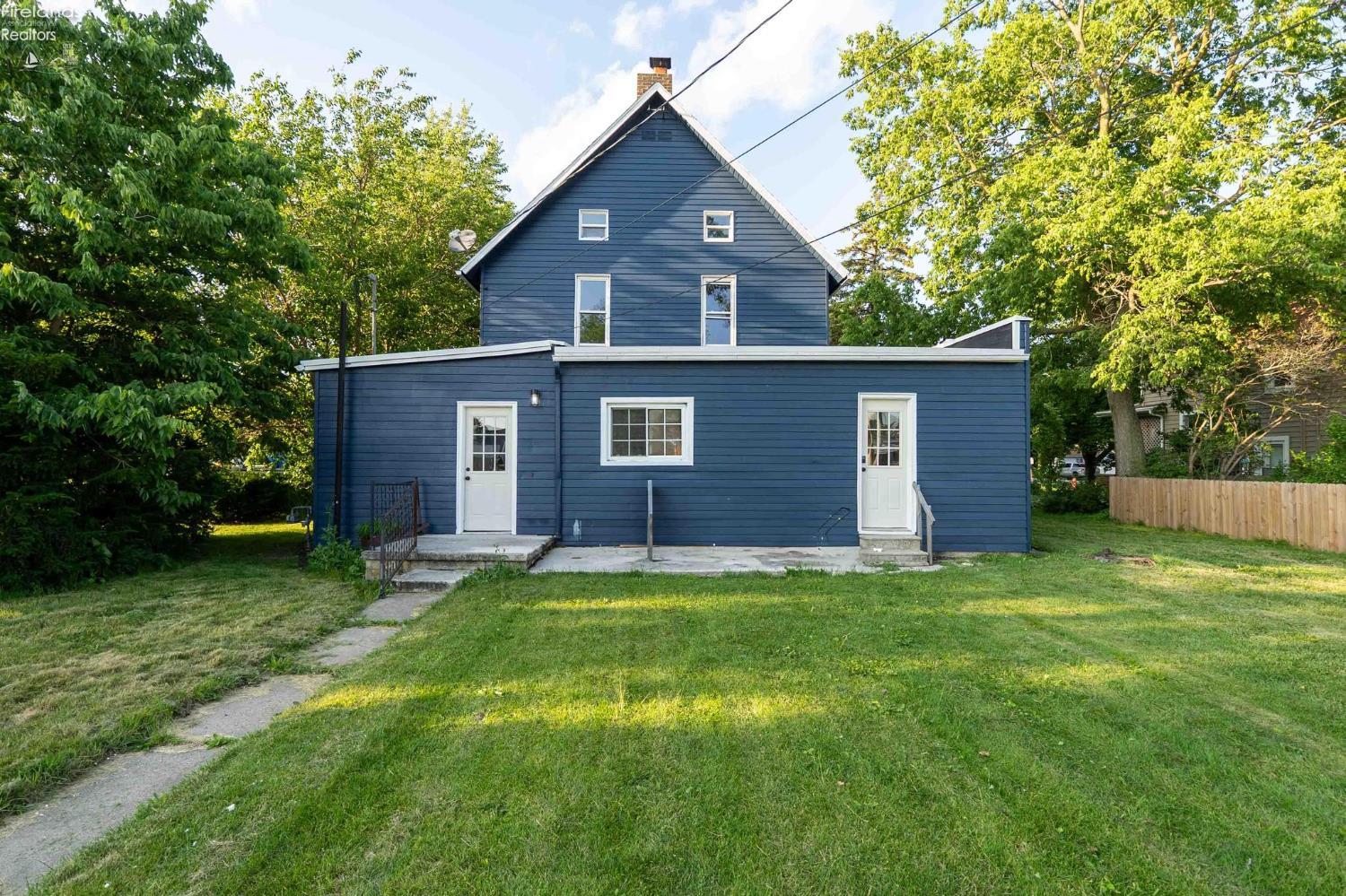 107 W First Street