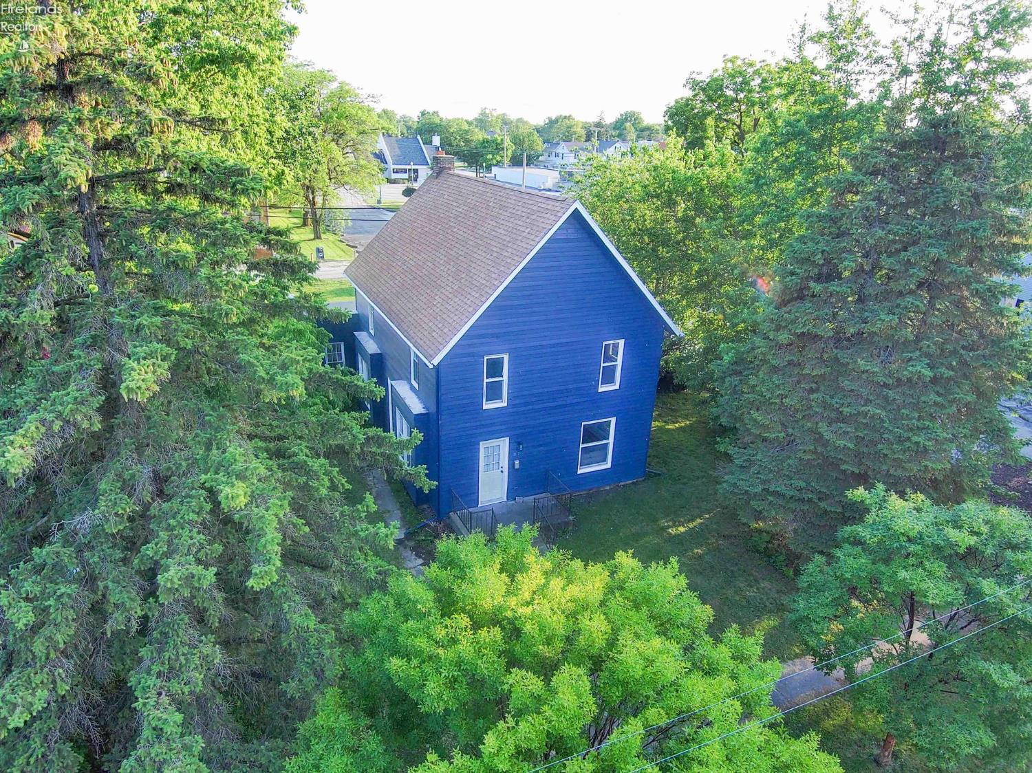 107 W First Street