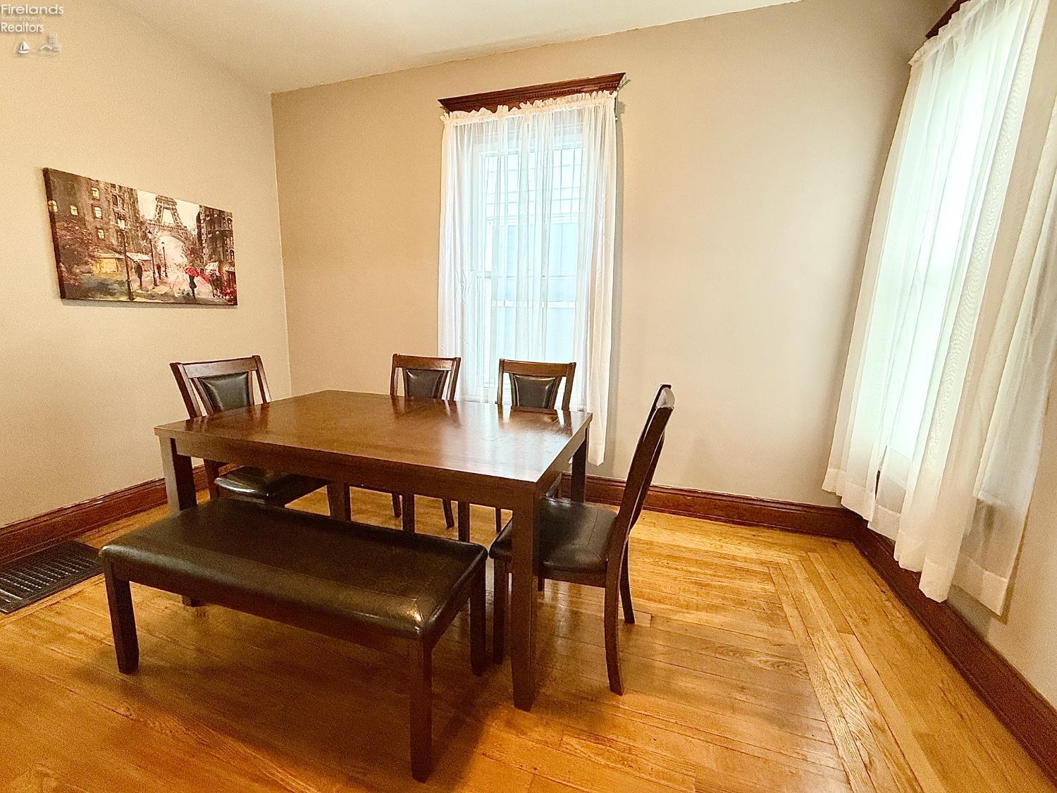 166 S Sandusky Street