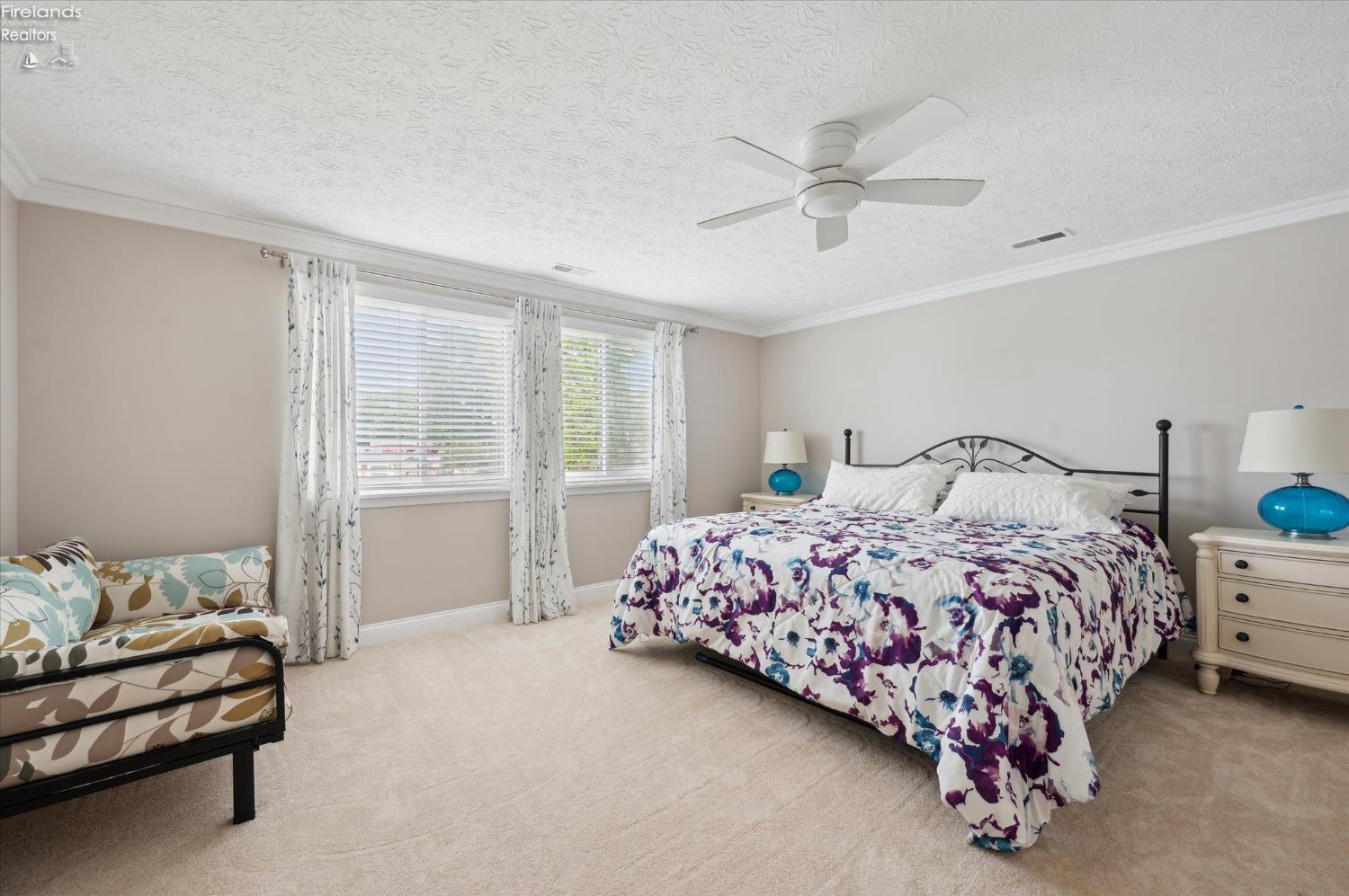 129 Bay Shore Drive