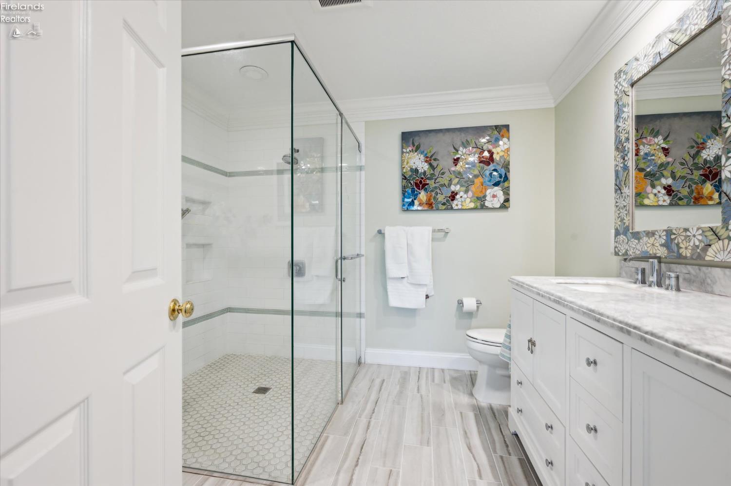 129 Bay Shore Drive